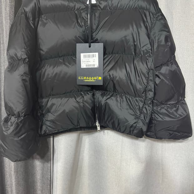 몽클레르 윌로우스미스 패딩자켓 