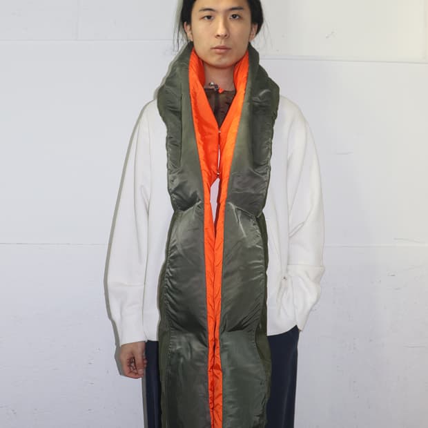 파세타즘 MA-1 다운 머플러