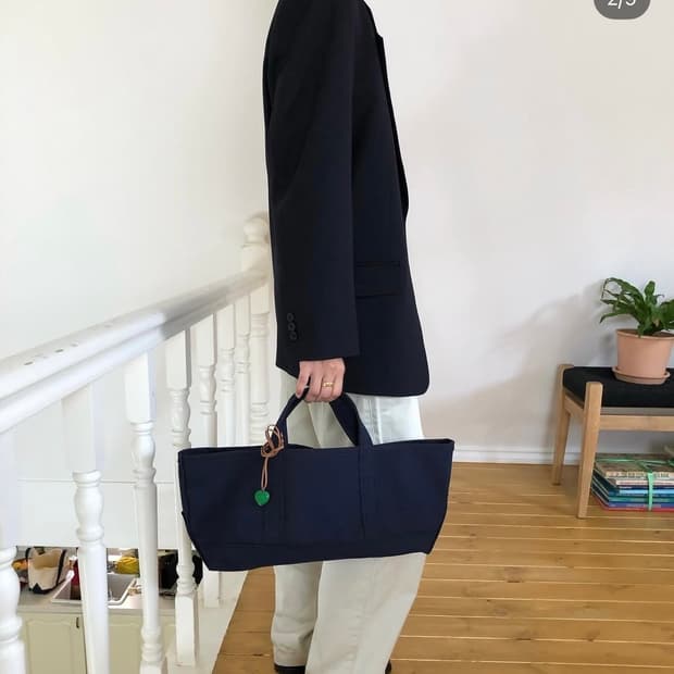 조이드비비에 바게트백 네이비