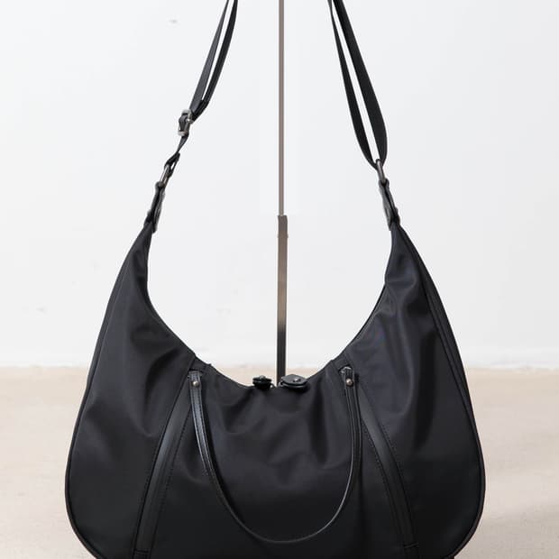 [새상품] 비긴202 나일론 호보백