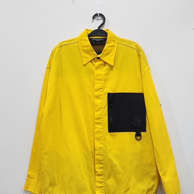 [M] 매니아매스 탄탄한 옐로우 포켓 셔츠 오버핏 남성 M