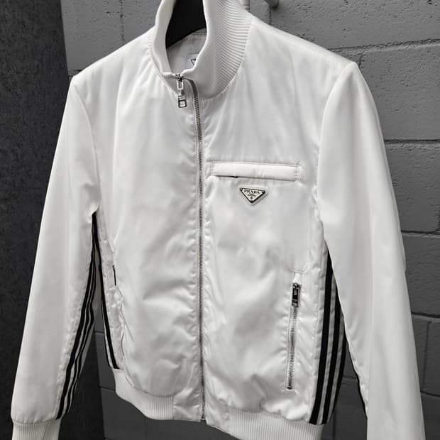 프라다 아디다스 리나일론 삼각로고 블루종 자켓