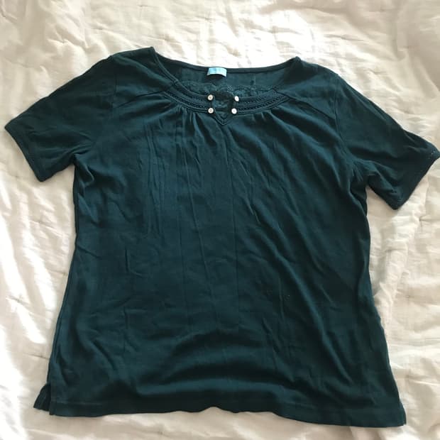 Vintage 하구미 Blue Lace Button Top 