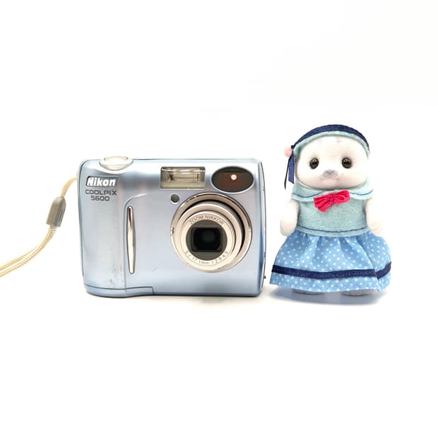 🩵니콘 쿨픽스 5600 🍒 상큼한 감성샷 미니디카✨