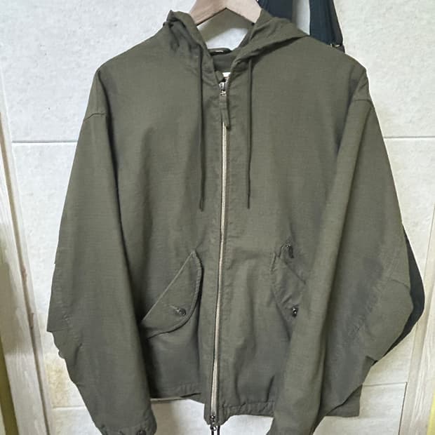 러프사이드 힐파카 올리브 (1)