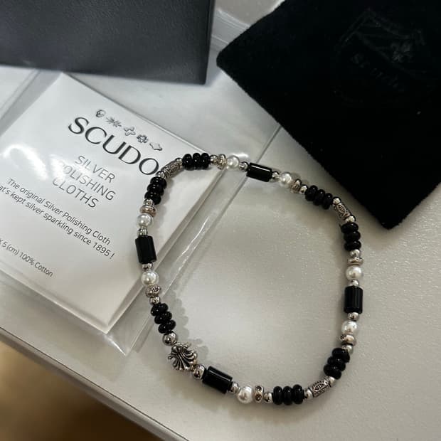 스쿠도 쉘 블랙 펄 비즈 팔찌 18cm