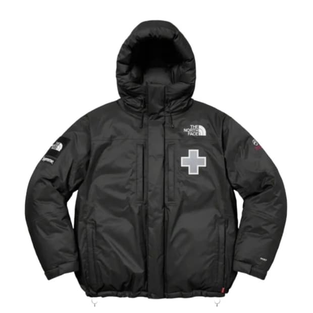 노스페이스 슈프림 콜라보 한정판 패딩