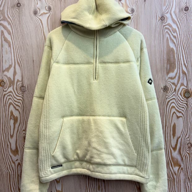 00s 나이키 acg  램스울 하프집업 후드