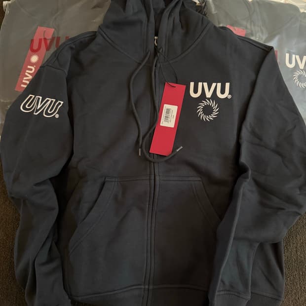 [새상품-L/XL]UVU Paris 25 Zipped Hoodie