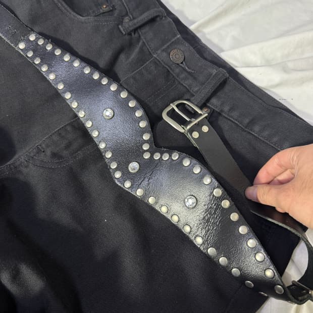 빈티지 크리스탈 스터드 레더 벨트