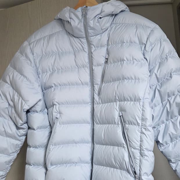 무탠다드시티레저 후디드 라이트 다운 재킷 (클라우디블루) 경량패딩