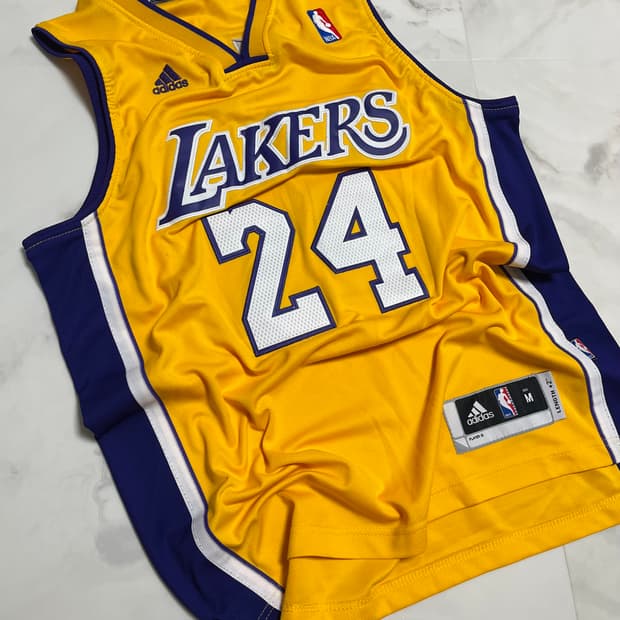 아디다스 NBA Lakers 코비 브라이언트 저지 (옐로/퍼플)
