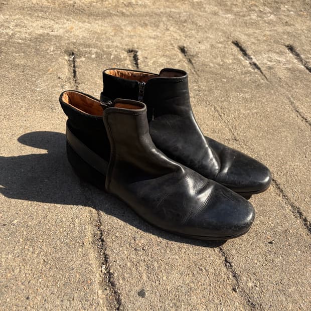 Schmoove 블랙 레더 집업 앵클 부츠 275mm