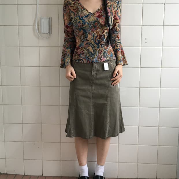 Paisley pattern sleeve