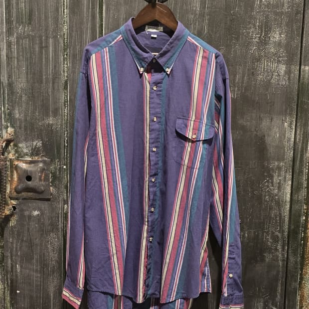 Single NeedleTailoring Button-down Shirt