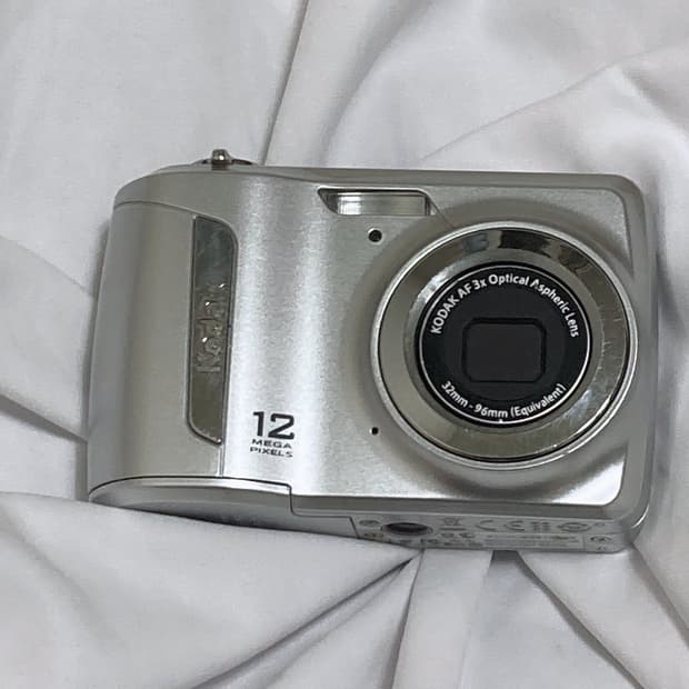 (상태 A+)코닥 c143 / Kodak c143 /키키 디카 