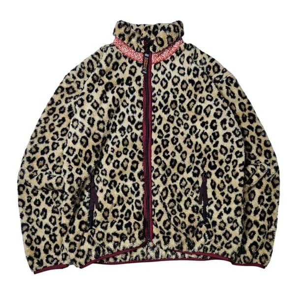 캐피탈 레오파드 후리스 자켓 2,3사이즈 구해요!