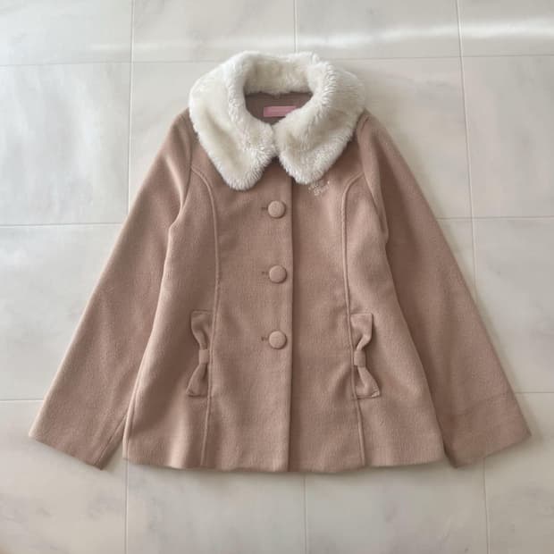 메조피아노 라떼갸루 브라운 퍼 숏코트 리즈리사리즈메로히메갸루판쵸스너그