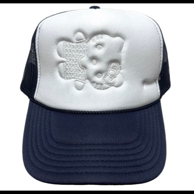 유민하 모자 구합니다