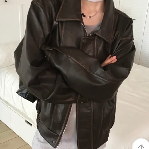 새거)빈티지 워싱 절개 레더자켓 미스치프 보헤미안서울쓰리타임즈 코이세이오