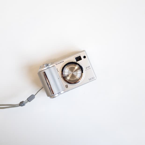 FujiFilm Finepix E510 / 빈티지 디지털 카메라