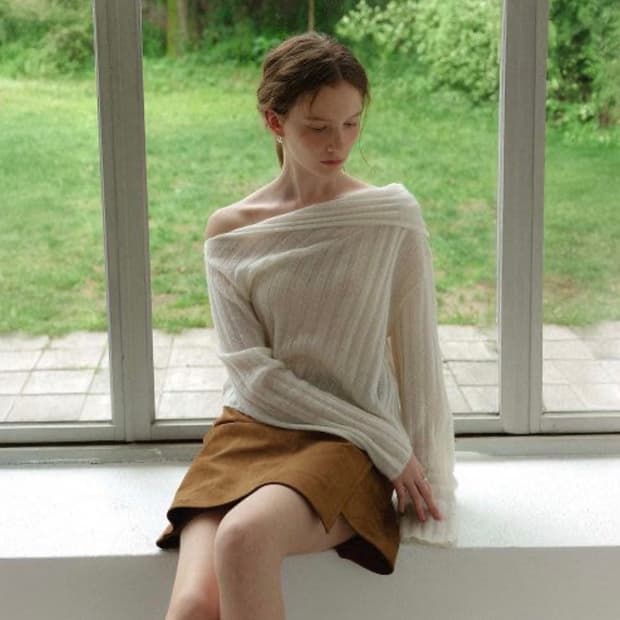 온앤온 쉬어 오프숄더 니트 NEK5WP913