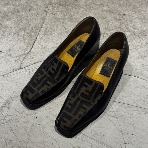 Fendi 펜디 주카 펌프스 로퍼 37.5 (245)