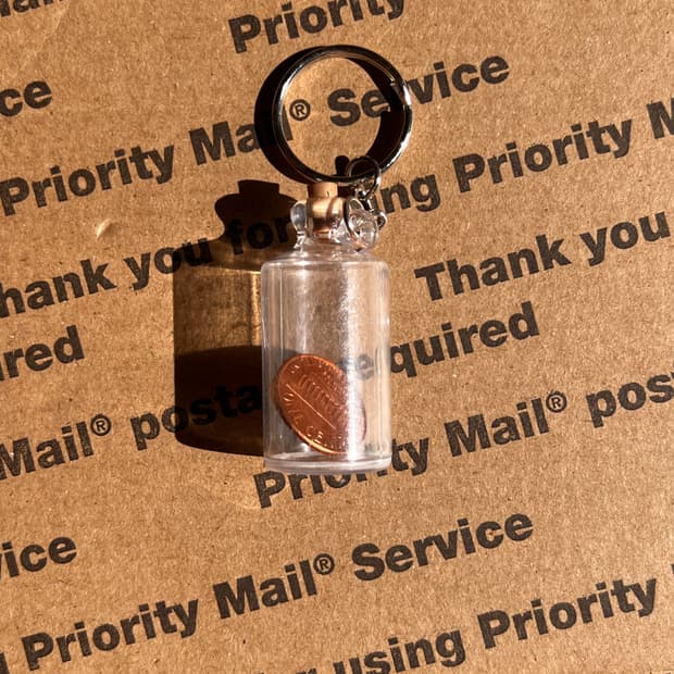 90s vtg Penny Capsule Keyring