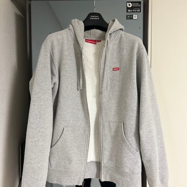 슈프림 스몰로고 후드딥업 M 사이즈