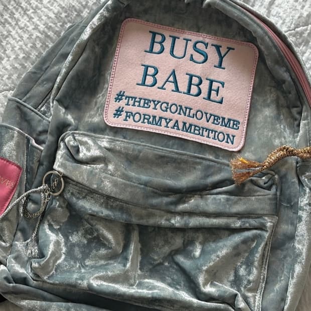 완전 새거 한정판 앙트레브 busy babe 블루