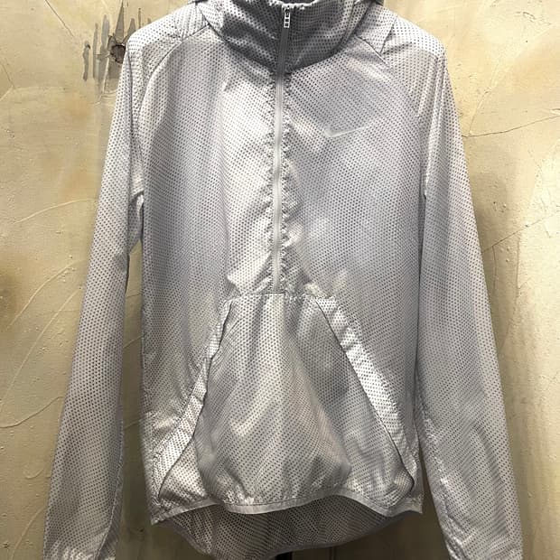 나이키 여성 골프복 메쉬 후드 바람막이 자켓 그레이 M