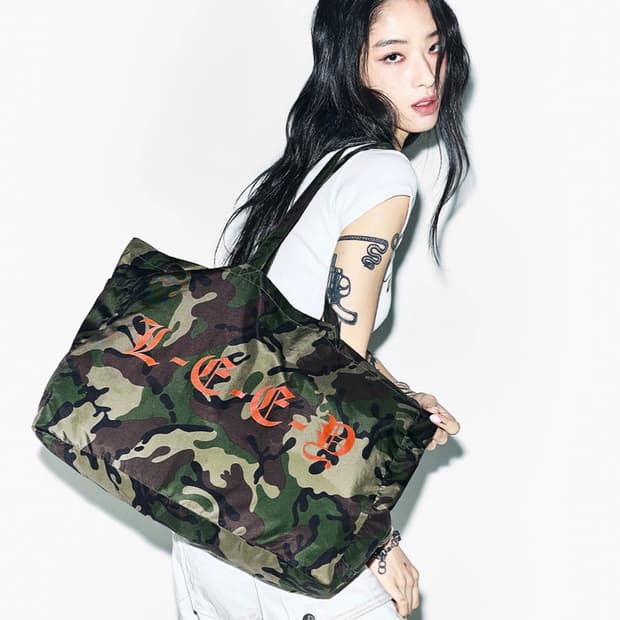 와이이이엘 yeel LOGO TOTE BAG CAMO