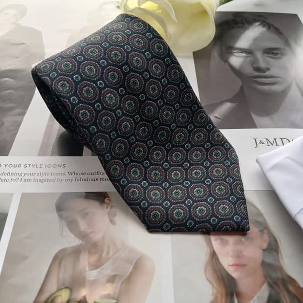 타이렉 실크 네이비 지오메트릭 넥타이 8.8cm A+등급 A18613
