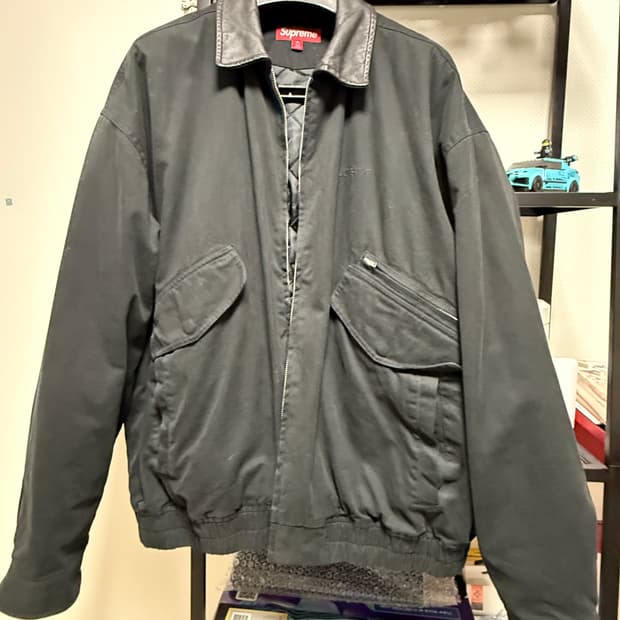 슈프림 레더 카라 유틸리티 24fw xl