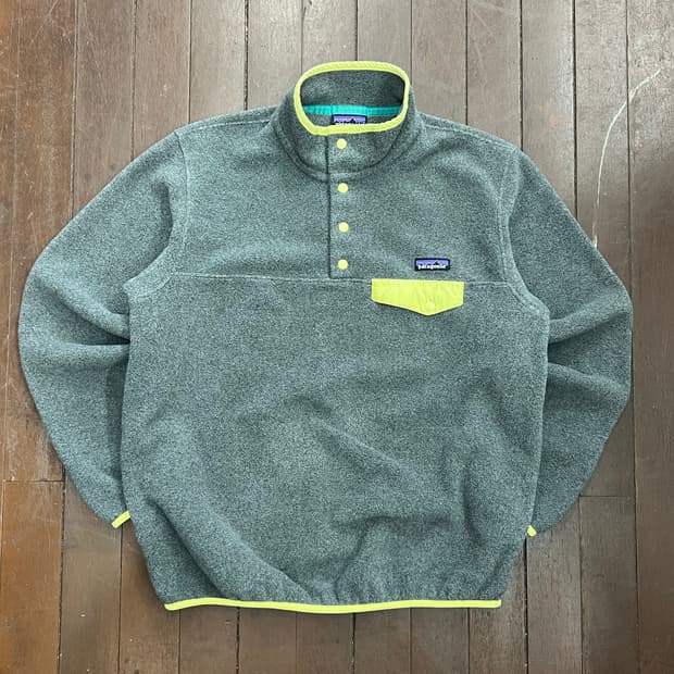 파타고니아 신칠라 후리스