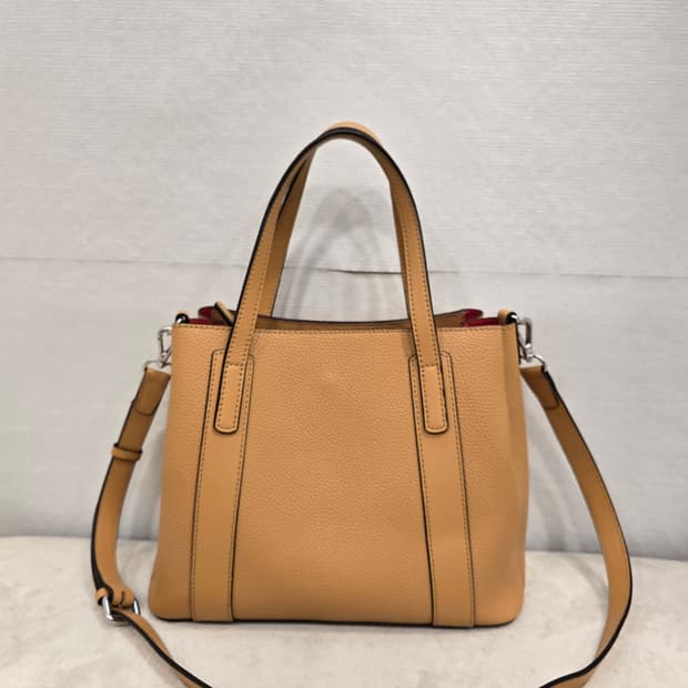 거의새거) 앤클라인 토트백 겸 숄더백 크로스백