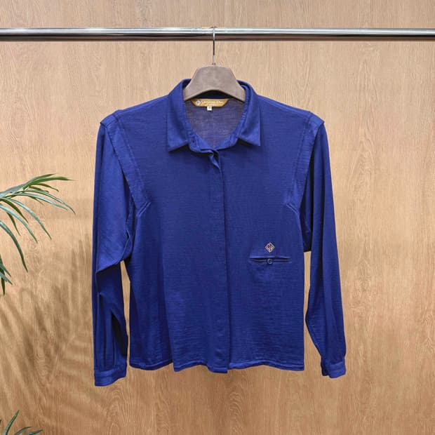 크리스찬 디올 히든 버튼 플래킷 셔츠 미니 로고 자수 디테일 네이비