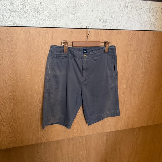 갭 하프 팬츠 미니 포켓 디테일 레귤러핏 차콜 그레이 k96 