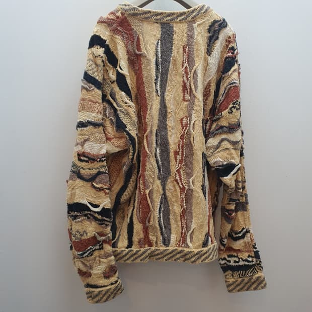 쿠지 케이블 니트 상태최상