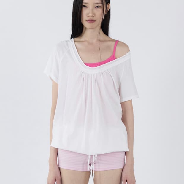 세릭 Round Drawstring Hem Top 판매