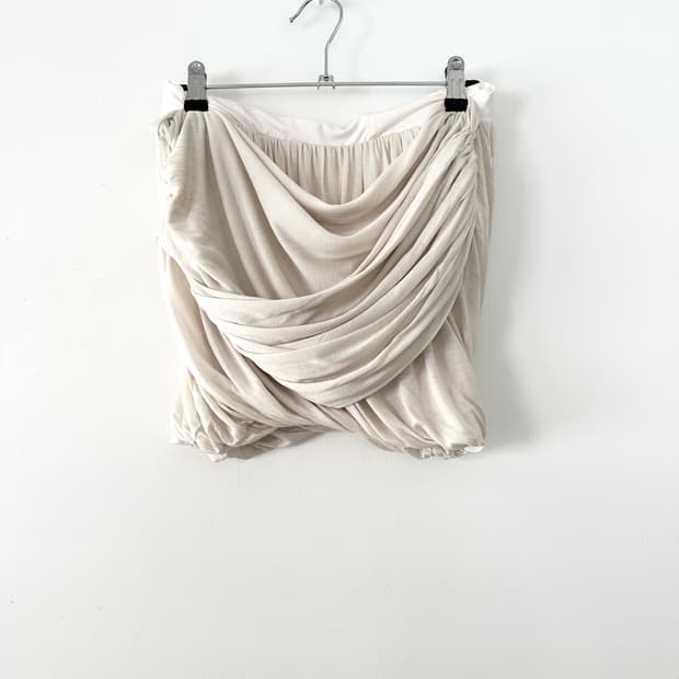 Whirl drape mini skirt / ivory