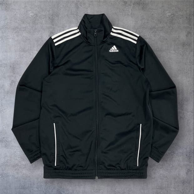 아디다스 블랙 컬러 스몰 로고 트랙탑 져지