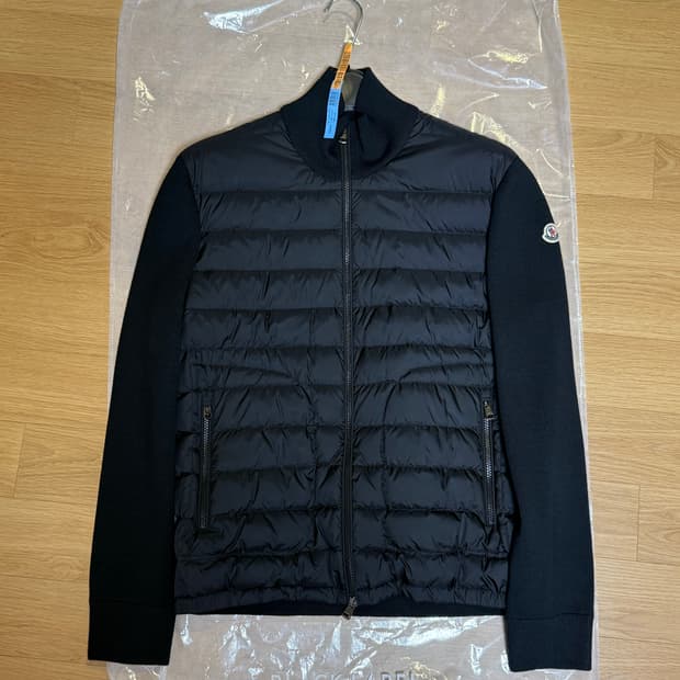 [L] 몽클레어 22fw 니트패딩 블랙