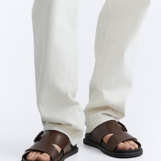 자라 버클 크로스 스트랩 샌들 브라운