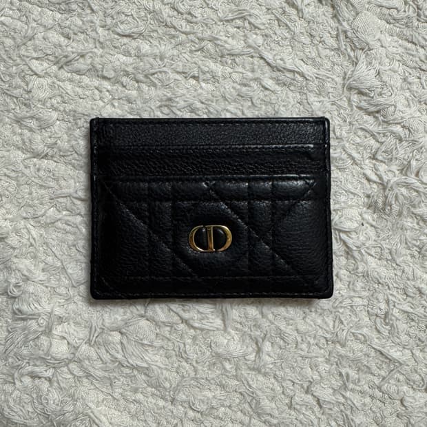 디올 카로 카드지갑