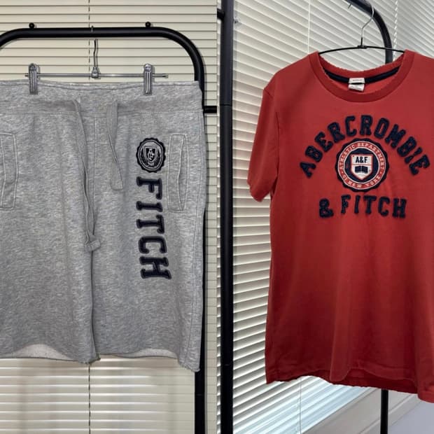 Abercrombie 티셔츠 + 숏팬츠