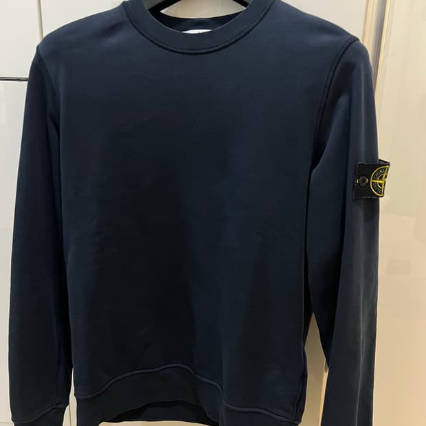 24ss 스톤아일랜드 네이비맨투맨 M