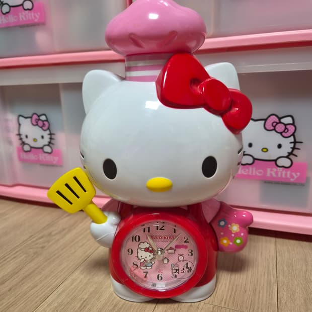 헬로키티 저소음 요리사 알람시계 음성지원 고전키티