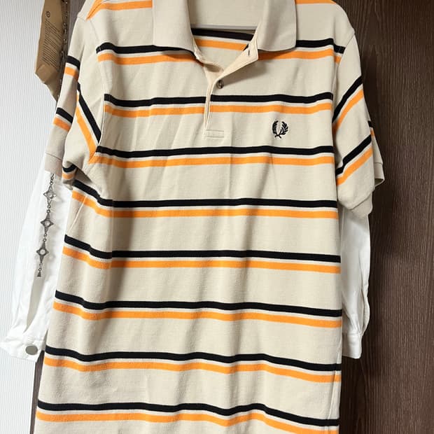 프레드 페리 빈티지 카라티