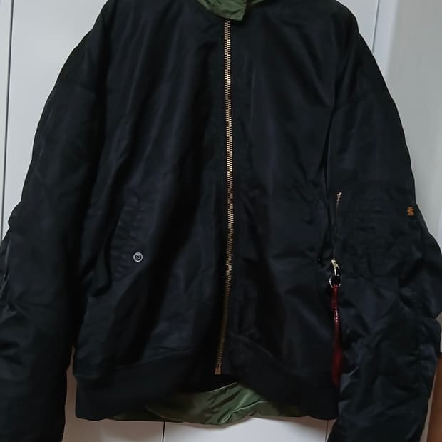 Vetements x alpha industry bomber jacket
